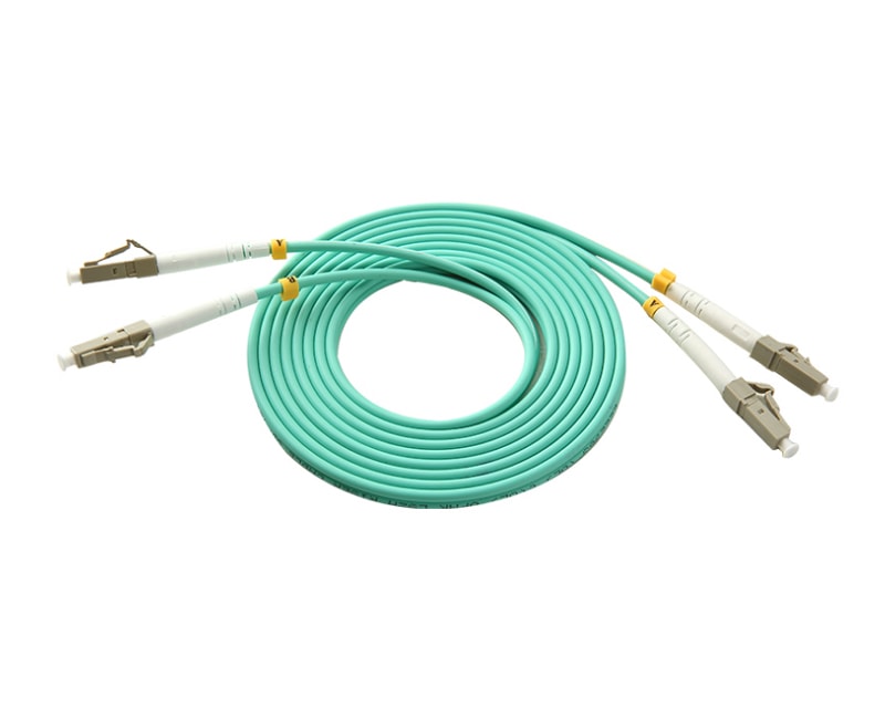 MAXPRO LINE Optički patch kabl OM3/UPC/DX LC-LC /2M